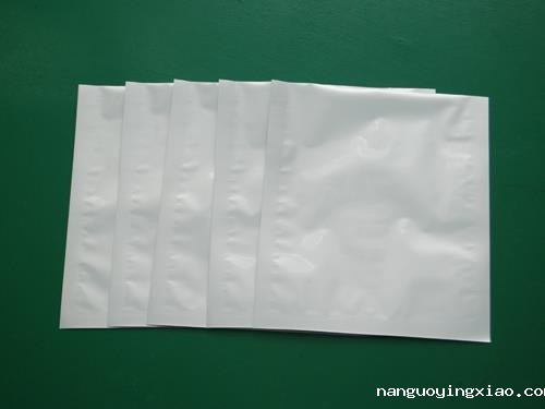 铝箔真空袋 与尼龙真空袋的对比